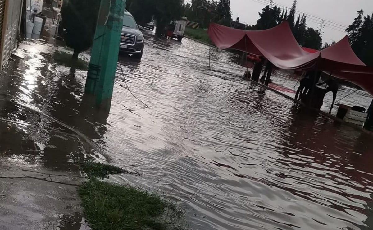 Bloquean avenida de los Insurgentes en alcaldía Benito Juárez por obras de repavimentación sin terminar