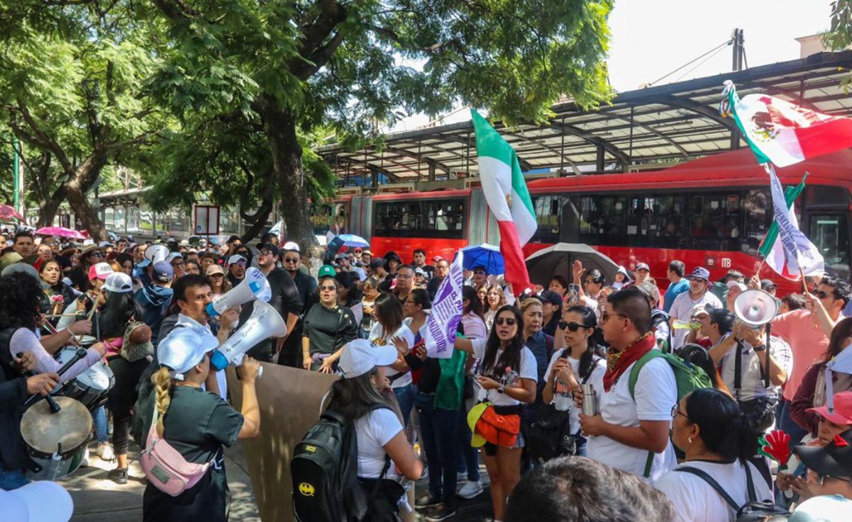 Tras ser hospitalizado, Luis Donaldo Colosio solicita licencia para separarse de su escaño; es por tiempo indefinido