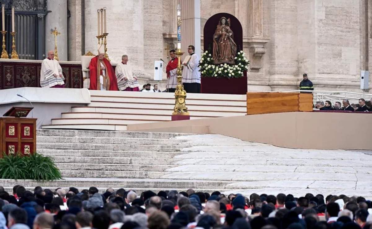 Invasión rusa en Ucrania, un “desastre vergonzoso para la humanidad”: papa Francisco; “aniversario trágico” tras mil días de guerra