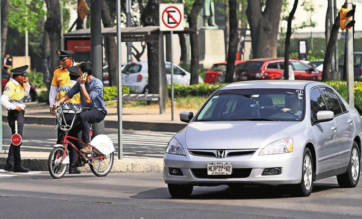 Netanyahu será operado para extirparle la próstata; sufrió una infección del tracto urinario