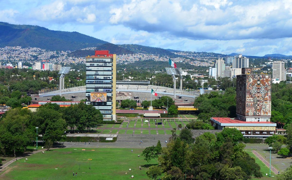 Vuelca unidad de transporte público en la carretera México-Cuernavaca; reportan varios lesionados