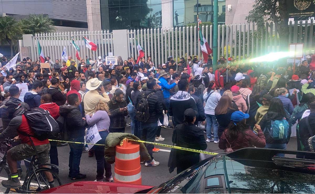 Ambientalistas denuncian a Pemex en Veracruz; acusan falta de limpieza en derrame de hidrocarburo en un arroyo