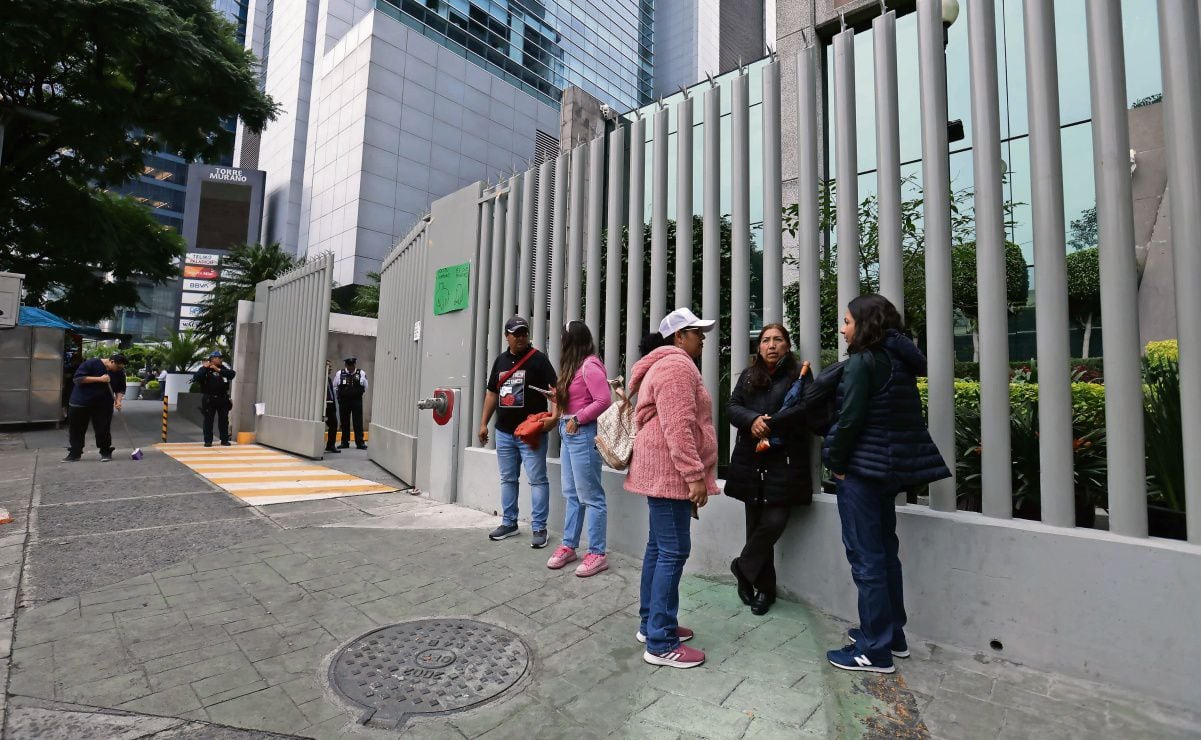 Pasan ocho días sin luz, incomunicados y con poca comida