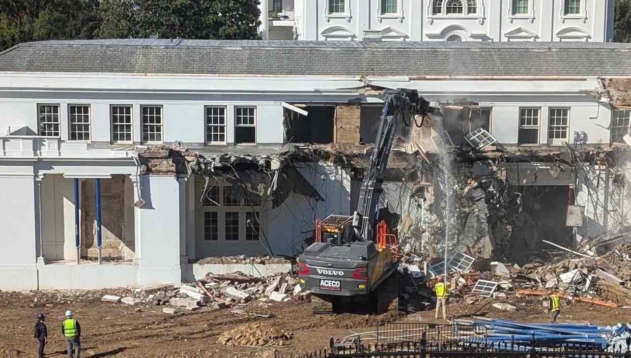 Character AI prohibirá que menores de edad chateen con IA tras suicidio de un adolescente en EU