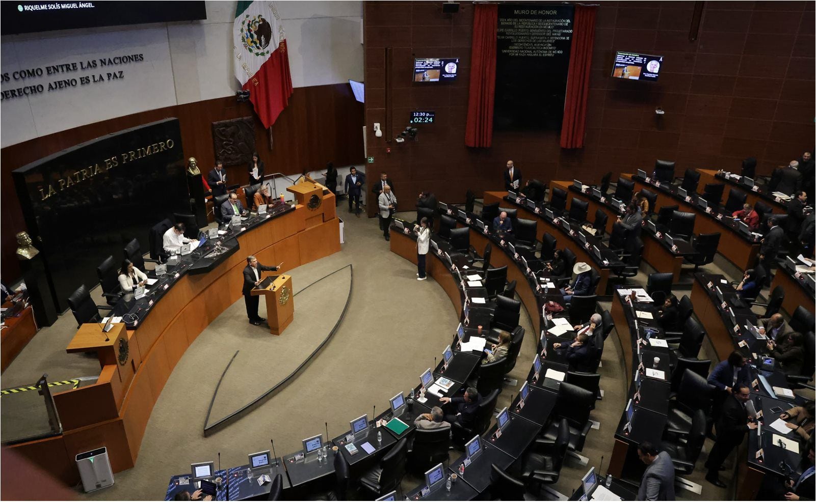 Adán Augusto López anuncia cambios a iniciativa de “supremacía constitucional”; retirarán modificación del artículo 1 constitucional 