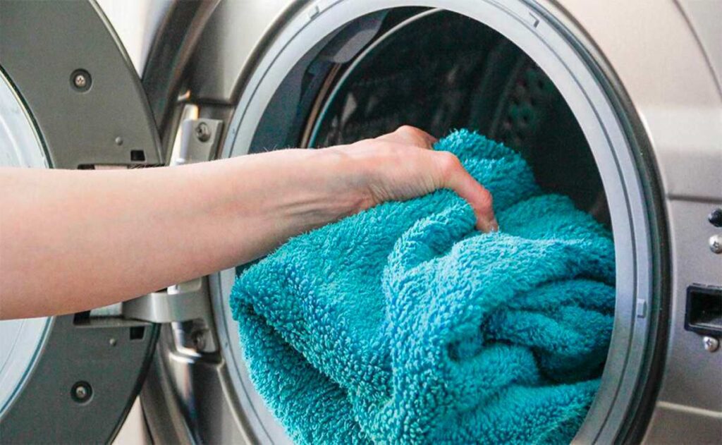 Con qué frecuencia debes lavar tu toalla