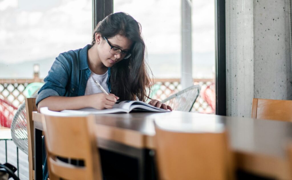 SEP lanza convocatoria para estudiar una licenciatura a distancia; conoce los requisitos