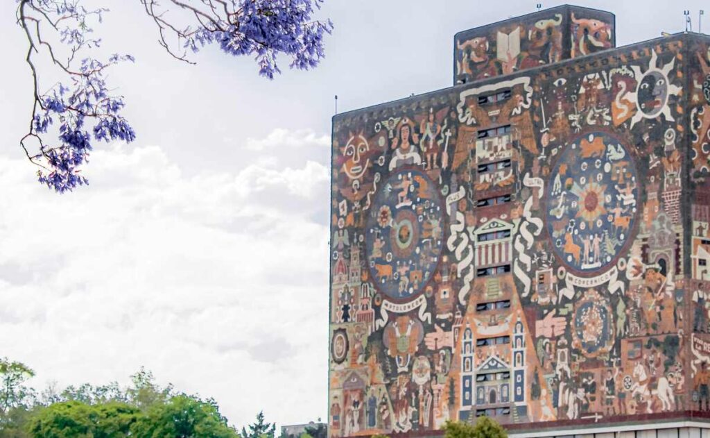 ¿Cómo cambiar de carrera en la UNAM?