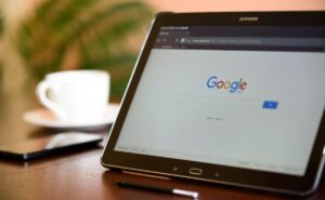 Google tiene 27 cursos gratis para una certificación profesional 