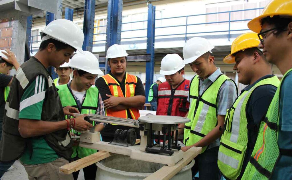 ¿Qué carreras puedes estudiar en la UANL?