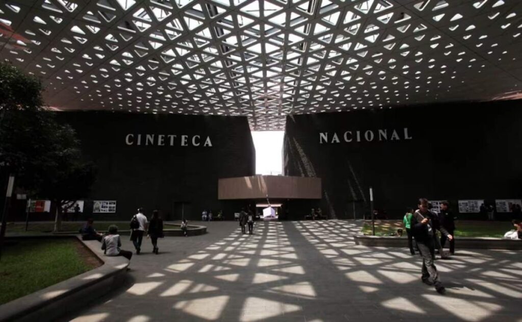 ¿Cómo ver películas gratis en la Cineteca Nacional?